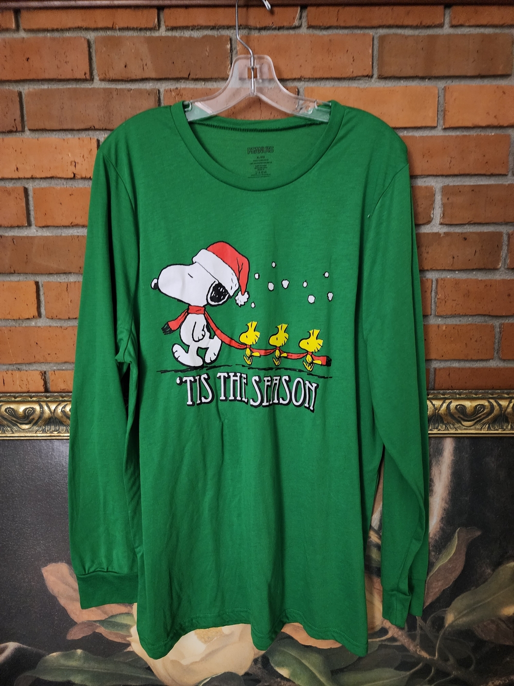 Peanuts Green Snoopy & Woodstocks Holiday Long Sleeve Shirt XL